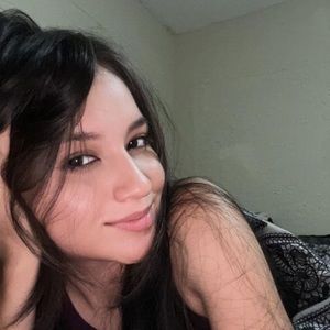 Meet your Posher, Stefany